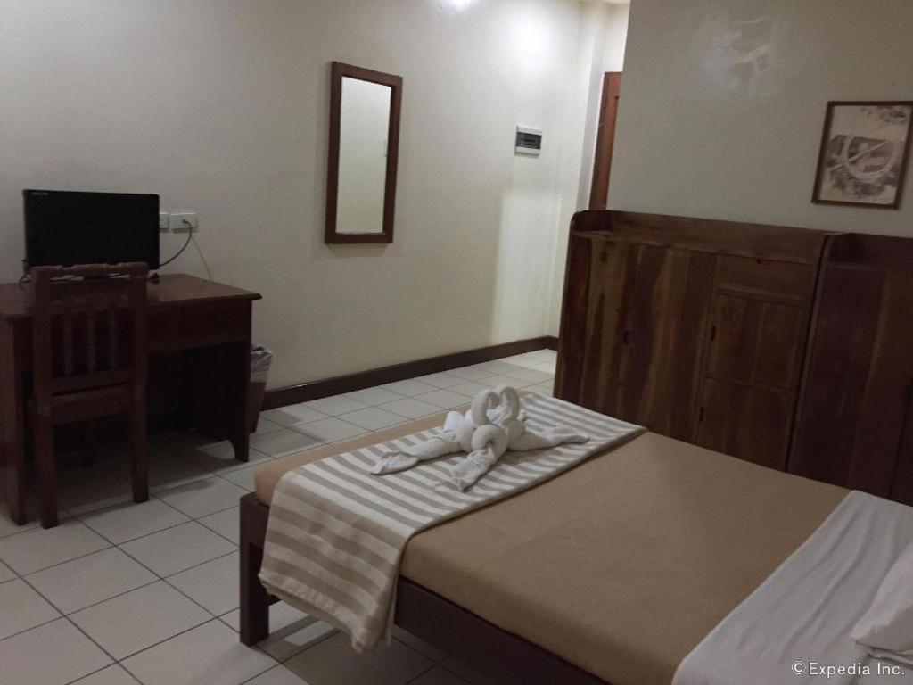 El Haciendero Private Hotel Iloilo City Exteriör bild